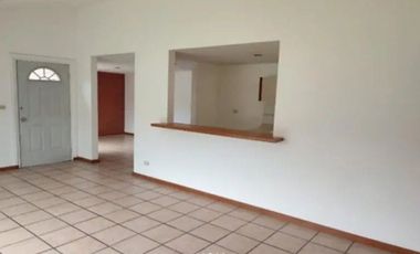 HERMOSA CASA EN CONJUNTO JARDINES DE SAN DIEGO CHOLULA CESION INMEDIATA