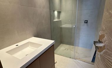 SUITE EN VENTA POR ESTRENAR SECTOR NARANCAY, ALTURA DE LA FERRETERIA CONTINENTAL