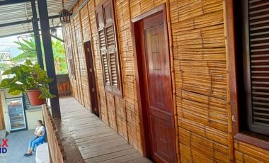 casa de dos pisos de venta en calceta H/M