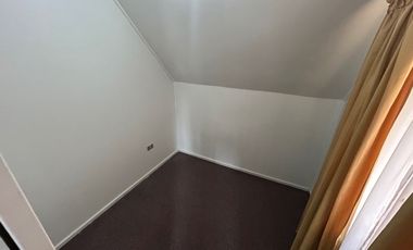 VENDE CASA 4D,3B,1E CERCANO AUTOPISTA COMUNA DE TALCAHUANO
