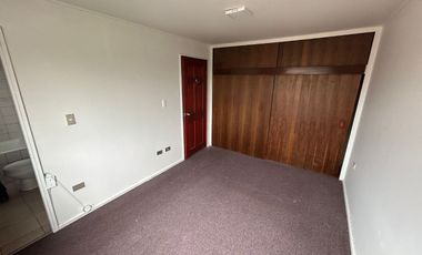 VENDE CASA 4D,3B,1E CERCANO AUTOPISTA COMUNA DE TALCAHUANO
