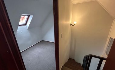 VENDE CASA 4D,3B,1E CERCANO AUTOPISTA COMUNA DE TALCAHUANO
