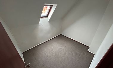 VENDE CASA 4D,3B,1E CERCANO AUTOPISTA COMUNA DE TALCAHUANO