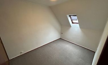 VENDE CASA 4D,3B,1E CERCANO AUTOPISTA COMUNA DE TALCAHUANO