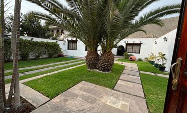 VENDO LINDA CASA EN EL SOL DE LA MOLINA