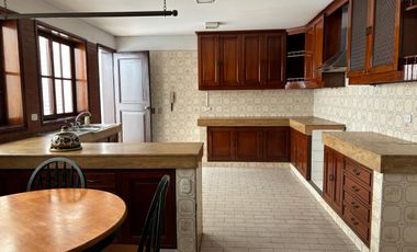 VENDO LINDA CASA EN EL SOL DE LA MOLINA