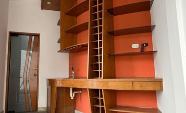 VENDO LINDA CASA EN EL SOL DE LA MOLINA