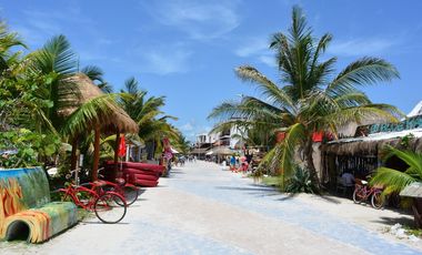 Lotes de inversión en Mahahual a 1 km de la Playa