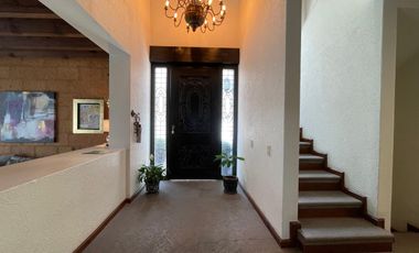 En venta, casa en el Club de Golf Los Encinos, Estado de México