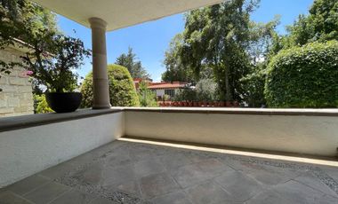 En venta, casa en el Club de Golf Los Encinos, Estado de México