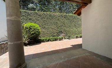 En venta, casa en el Club de Golf Los Encinos, Estado de México