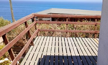 ARRIENDA TEMPORADA  VERANO CASA EN MAITENCILLO VISTA AL MAR