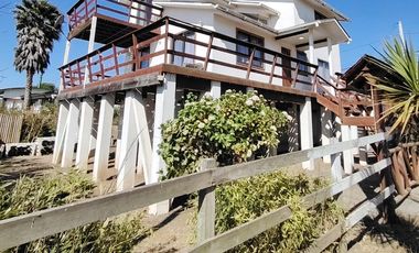 ARRIENDA TEMPORADA  VERANO CASA EN MAITENCILLO VISTA AL MAR
