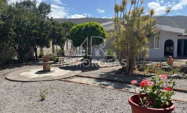 EXCELENTE OPORTUNIDAD $190.000 Casa con terreno de 1.530 m2 Mitad del Mundo