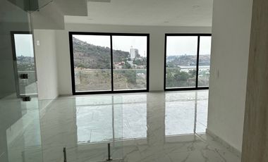 Casa en Venta en Residencial Lago Esmeralda