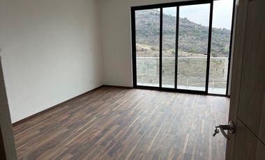 Casa en Venta en Residencial Lago Esmeralda