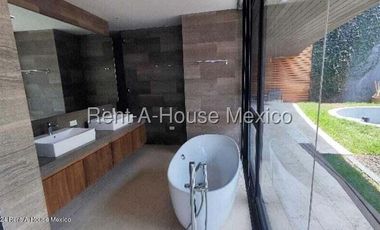 25-1876 Renta Departamento Augusta Country Club, IH