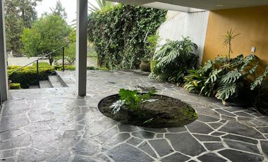 Casa para remodelar en Lomas de Chapultepec