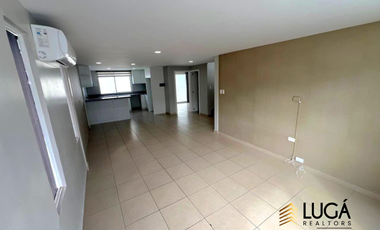 Casa en venta sector Los Gavilanes, cerca a la PUCE Manta, Ecuador