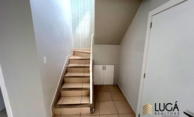 Casa en venta sector Los Gavilanes, cerca a la PUCE Manta, Ecuador