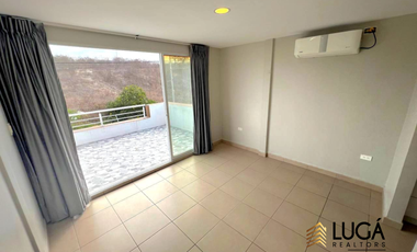 Casa en venta sector Los Gavilanes, cerca a la PUCE Manta, Ecuador