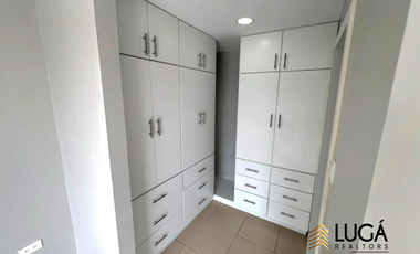 Casa en venta sector Los Gavilanes, cerca a la PUCE Manta, Ecuador