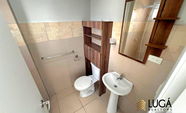 Casa en venta sector Los Gavilanes, cerca a la PUCE Manta, Ecuador