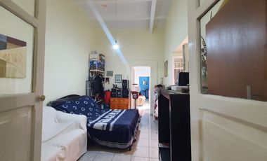 Venta de Casa Centrica en el Barrio de San Marcos a media cuadra del Jardín de San Marcos