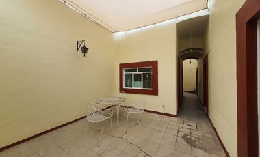 Venta de Casa Centrica en el Barrio de San Marcos a media cuadra del Jardín de San Marcos