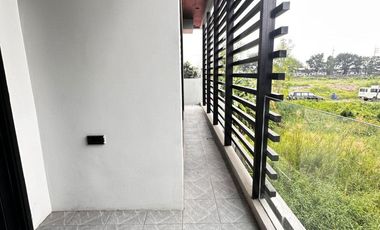EJE - FOR SALE: 5-Bedroom Single-Family House in Greenwoods Executive Village, Taytay, Rizal