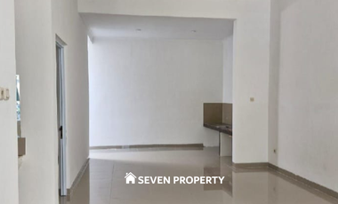 For Sale: Modern Minimalist House Ready to Occupy, Strategic Location in Cibubur Tourism City.