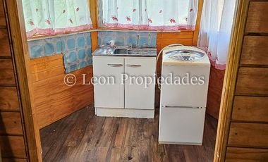 Leon Propiedades vende casa en parcela en condominio, sector Los Naranjos, Curacaví.
