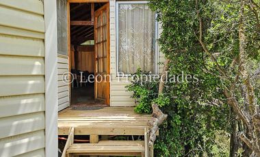 Leon Propiedades vende casa en parcela en condominio, sector Los Naranjos, Curacaví.