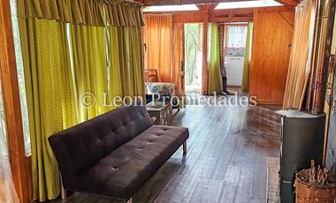 Leon Propiedades vende casa en parcela en condominio, sector Los Naranjos, Curacaví.
