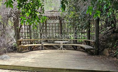 Leon Propiedades vende casa en parcela en condominio, sector Los Naranjos, Curacaví.