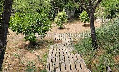 Leon Propiedades vende casa en parcela en condominio, sector Los Naranjos, Curacaví.