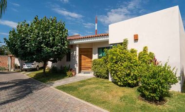 Beautiful House in San Antonio Chapala