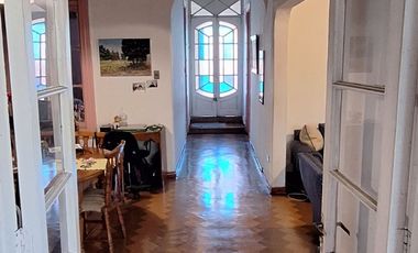 Venta Casa en Sector Residencial – Pedro León Ugalde, Santiago