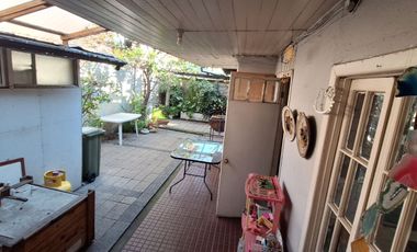 Venta Casa en Sector Residencial – Pedro León Ugalde, Santiago