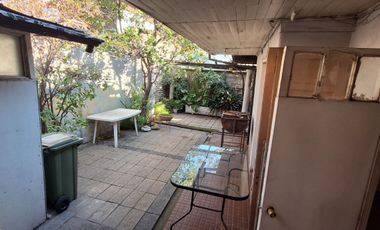 Venta Casa en Sector Residencial – Pedro León Ugalde, Santiago