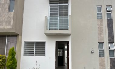 Casa en Venta en Coto Nísperos