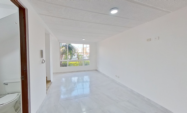 SE VENDE ESPECTACULAR CASA MOSQUERA EL JARDIN