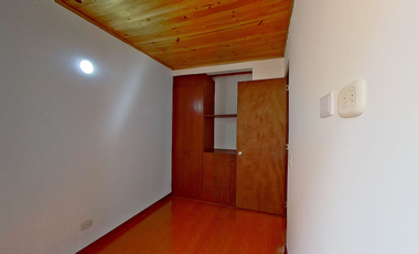 SE VENDE ESPECTACULAR CASA MOSQUERA EL JARDIN