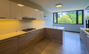 Espectacular Departamento, iluminado en tranquilo sector residencial