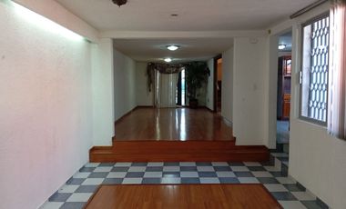 Se Vende casa en Las Alamedas Atizapán de 4 recamaras atrás de Wallmart
