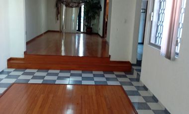 Se Vende casa en Las Alamedas Atizapán de 4 recamaras atrás de Wallmart