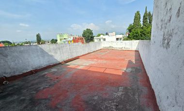 EDIFICIO en VENTA en Cuernavaca, Morelos. zona NORTE  Uso de suelo COMERCIAL, ideal oficinas, escuela, etc. PRECIO:  $10,000,000