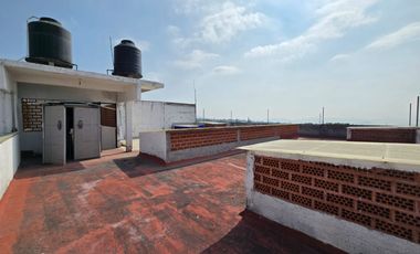 EDIFICIO en VENTA en Cuernavaca, Morelos. zona NORTE  Uso de suelo COMERCIAL, ideal oficinas, escuela, etc. PRECIO:  $10,000,000