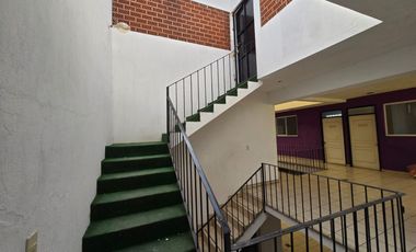 EDIFICIO en VENTA en Cuernavaca, Morelos. zona NORTE  Uso de suelo COMERCIAL, ideal oficinas, escuela, etc. PRECIO:  $10,000,000