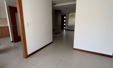 Dúplex de renta Cumbaya San Juan alto